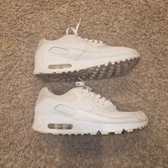 Nike Air Max 90 sneakers in‎ classic white colorway sz 9.5 main image 5